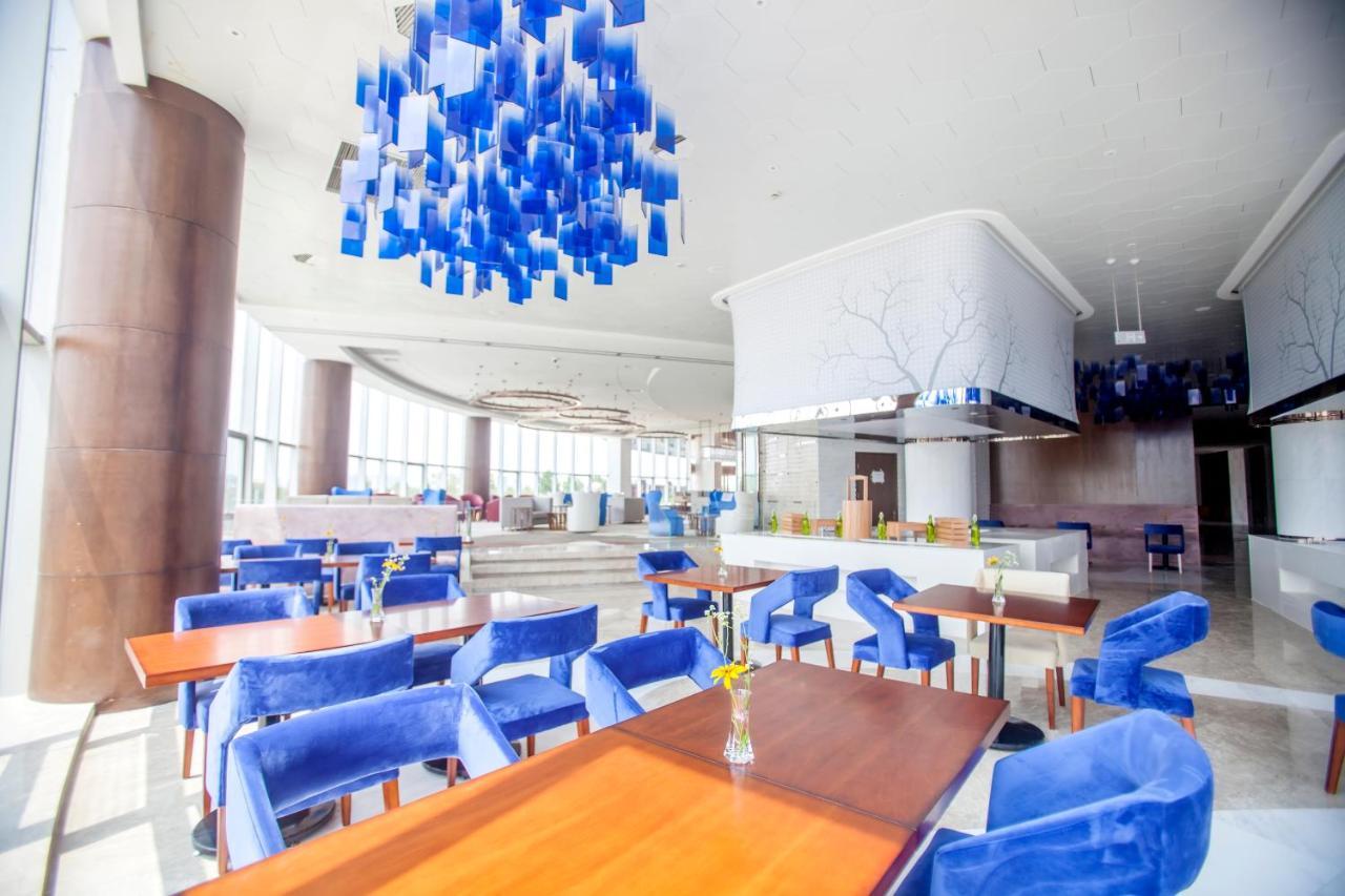 Howard Johnson Xiangyu Plaza Linyi Лини Екстериор снимка