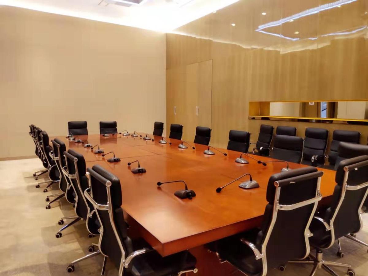 Howard Johnson Xiangyu Plaza Linyi Лини Екстериор снимка